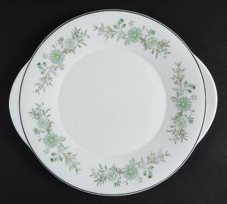 Emerald Isle Handled Cake Plate