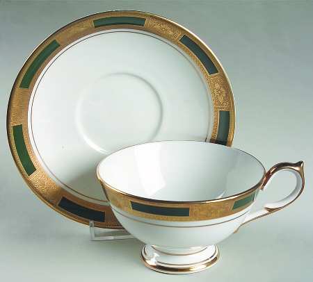 Empress Laurel Footed Cup & Saucer Set
