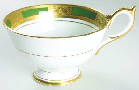 Empress Laurel Footed Cup