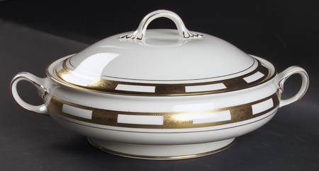 Empress White (Gold Encrusted, Smooth Or Scalloped) Round Covered Vegetable