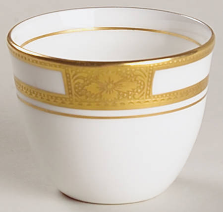 Empress White (Gold Encrusted, Smooth Or Scalloped) Single Egg Cup