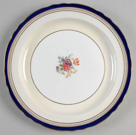 Eskdale 12" Chop Plate (Round Platter)