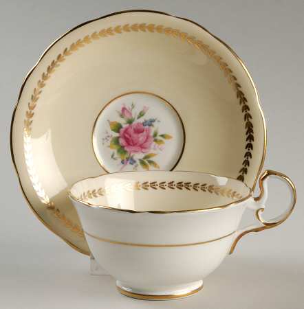 Essex Footed Cup & Saucer Set