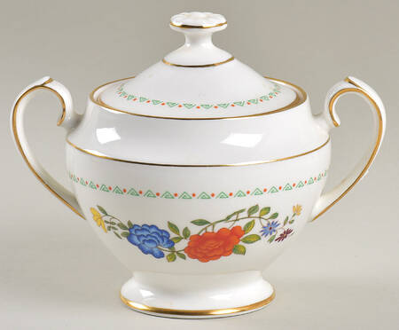 Famille Rose Sugar Bowl & Lid