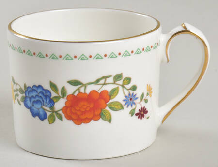 Famille Rose Flat Cup