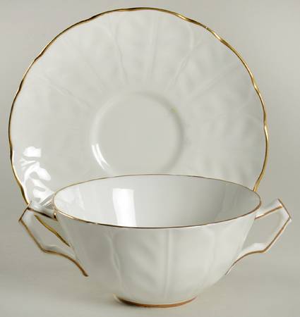 Golden Crocus (Coupe) Flat Cream Soup Bowl & Saucer Set