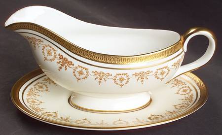 Gold Dowery Gravy Boat & Underplate