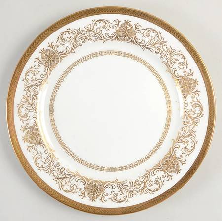 Imperial Gold Luncheon Plate