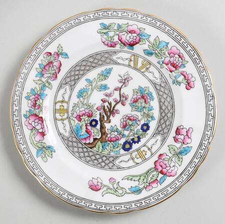 Indian Tree (Gold Trim, Black Key, Scalloped) Dessert/Pie Plate