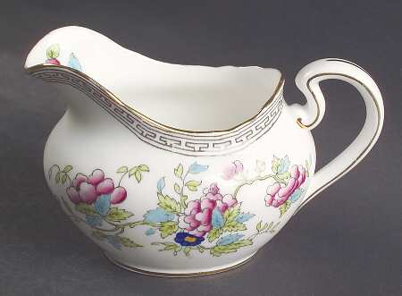 Indian Tree (Gold Trim, Black Key, Scalloped) Creamer