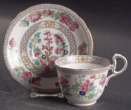 Indian Tree (Gold Trim, Black Key, Scalloped) Flat Cup & Saucer Set