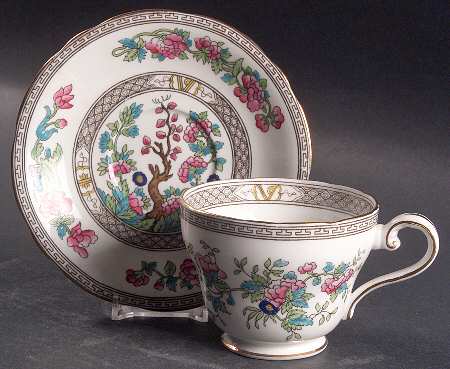 Indian Tree (Gold Trim, Black Key, Scalloped) Oversized Cup & Saucer Set