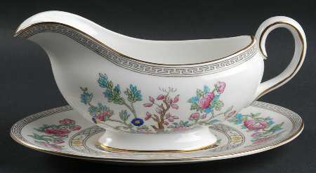 Indian Tree (Gold Trim, Black Key, Smooth) Gravy Boat & Underplate