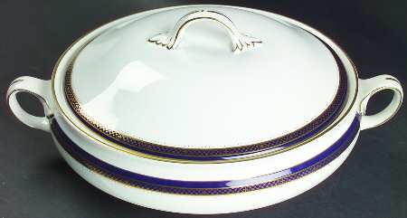 Jubilee Cobalt Blue Round Covered Vegetable