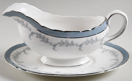 Kenmore (Scalloped) Gravy Boat & Underplate
