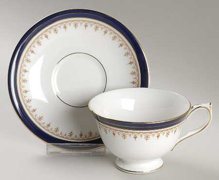 Leighton Cobalt (Smooth) Footed Cup & Saucer Set