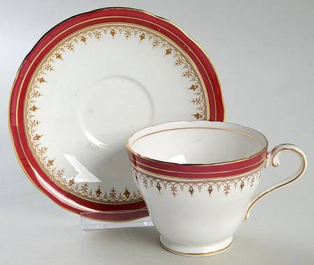 Durham Maroon (Scalloped, Not Encrusted) Footed Cup & Saucer Set