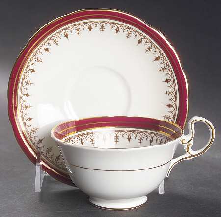 Durham Maroon (Scalloped, Not Encrusted) Footed Cup & Saucer Set