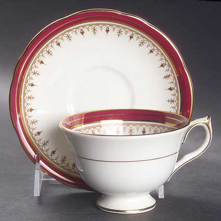 Durham Maroon (Scalloped, Not Encrusted) Footed Cup & Saucer Set