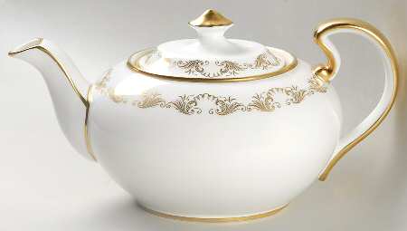 Louis XV (Smooth) Teapot & Lid
