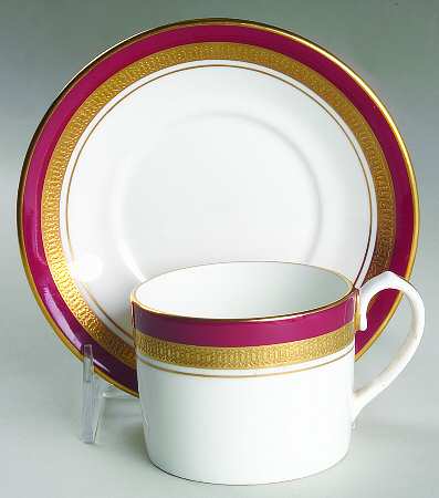 Marone Royale Flat Cup & Saucer Set