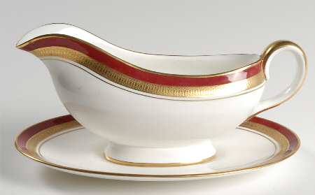 Marone Royale Gravy Boat & Underplate