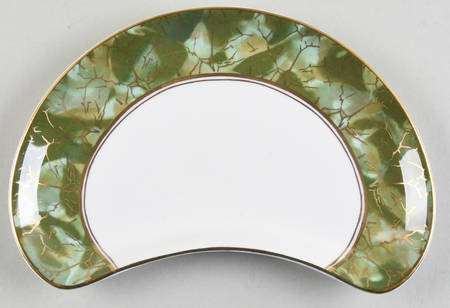 Onyx Green Crescent Salad Plate