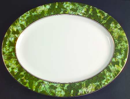 Onyx Green 15" Oval Serving Platter