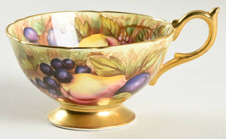 Orchard Gold Footed Cup
