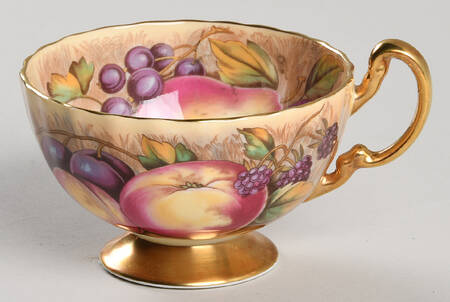 Orchard Gold Footed Cup