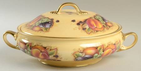 Orchard Gold Round Covered Vegetable