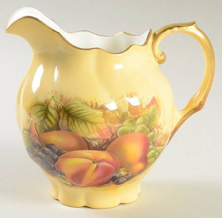 Orchard Gold 24 Oz Pitcher