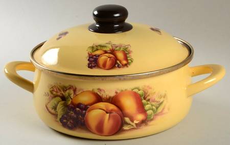 Orchard Gold 2.5 Quart Metal Round Covered Casserole