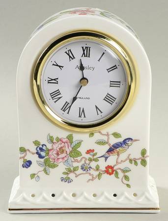 Pembroke (Gold Trim) Mantel Clock