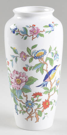 Pembroke (Gold Trim) 8" Vase