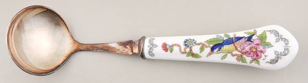 Pembroke (Gold Trim) Cream Ladle