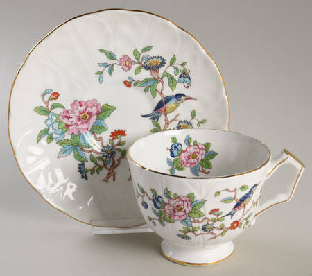 Pembroke (Gold Trim) Oversized Cup & Saucer Set