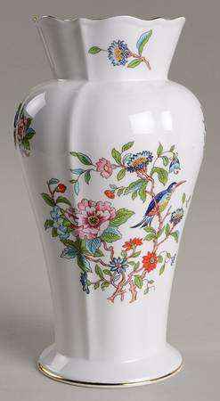 Pembroke (Gold Trim) 8" Edwardian Vase
