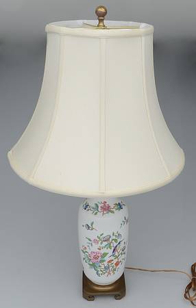 Pembroke (Gold Trim) 24" Electric Lamp & Shade