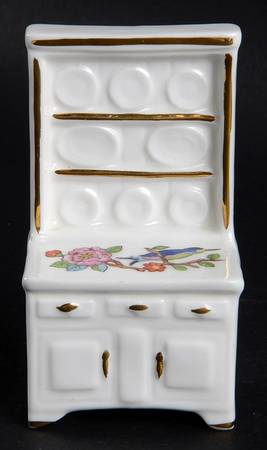 Pembroke (Gold Trim) Miniature China Hutch
