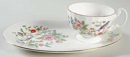 Pembroke (Gold Trim) Tea & Toast Snack Set (Footed Cup)