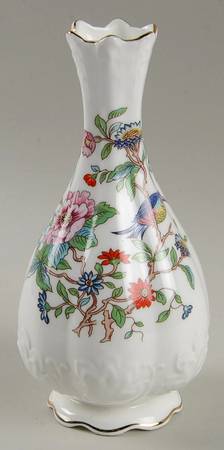 Pembroke (Gold Trim) Bud Vase