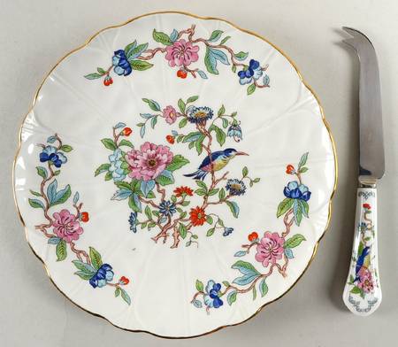 Pembroke (Gold Trim) Cheese Plate & Knife Set