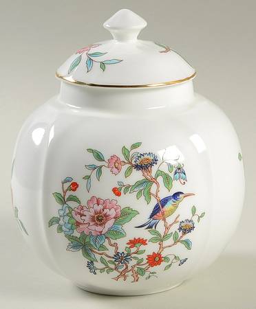 Pembroke (Gold Trim) 4" Ginger Jar & Lid