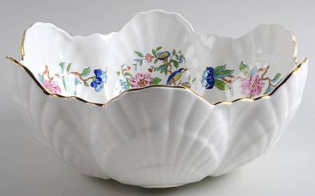 Pembroke (Gold Trim) 10" Shell Shaped Bowl