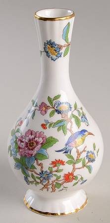 Pembroke (Gold Trim) 6" Bud Vase