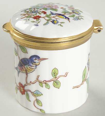 Pembroke (Gold Trim) Pill Box