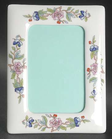 Pembroke (Gold Trim) 8" Picture Frame