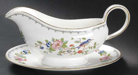 Gravy Boat & Underplate