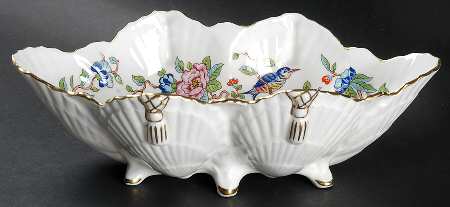Pembroke (Gold Trim) Shell Shaped Dish